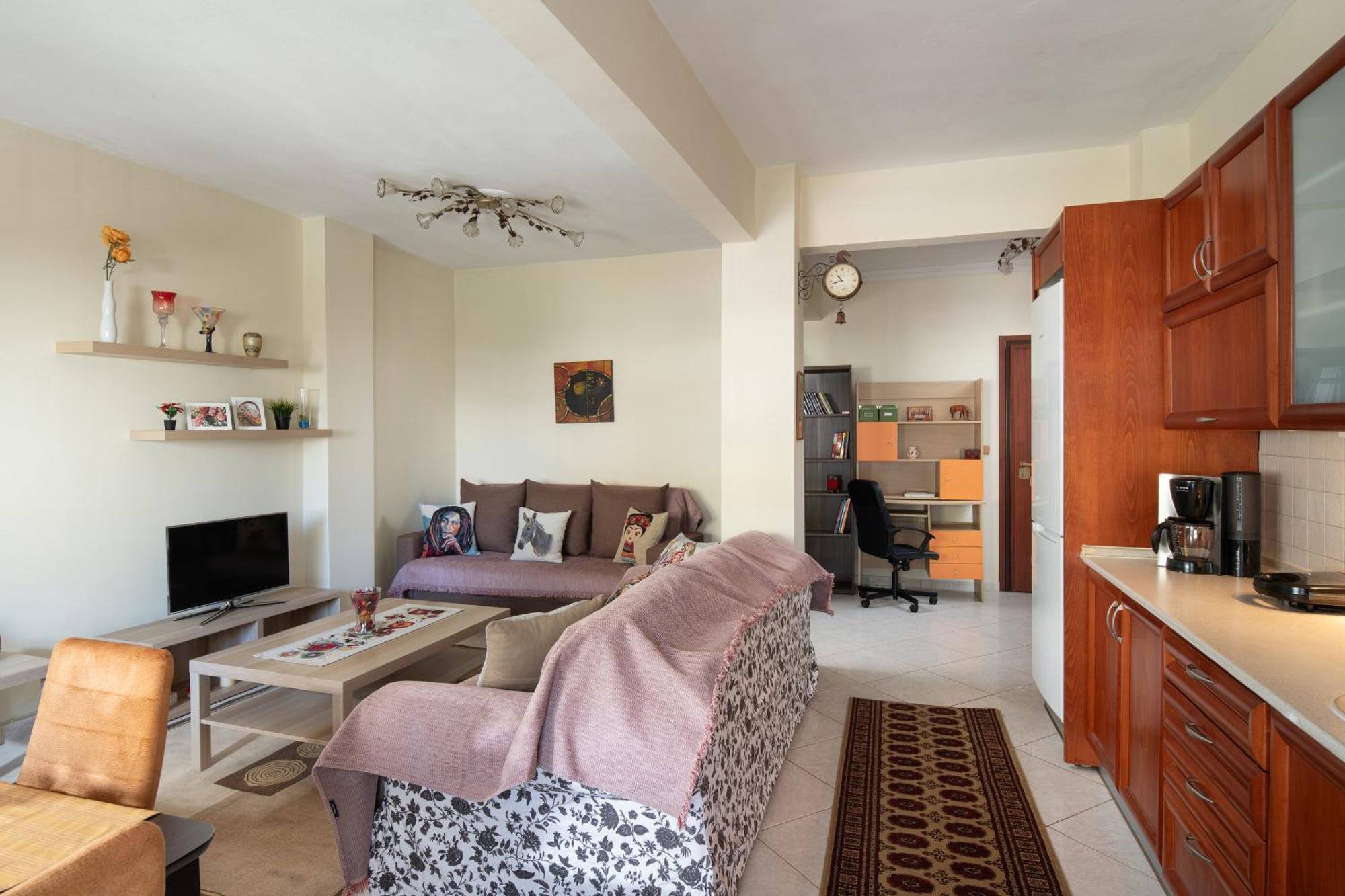Άνεση Και Ευκολία, Σπίτι Συκιές. Apartment เทสซาโลนิกิ ภายนอก รูปภาพ