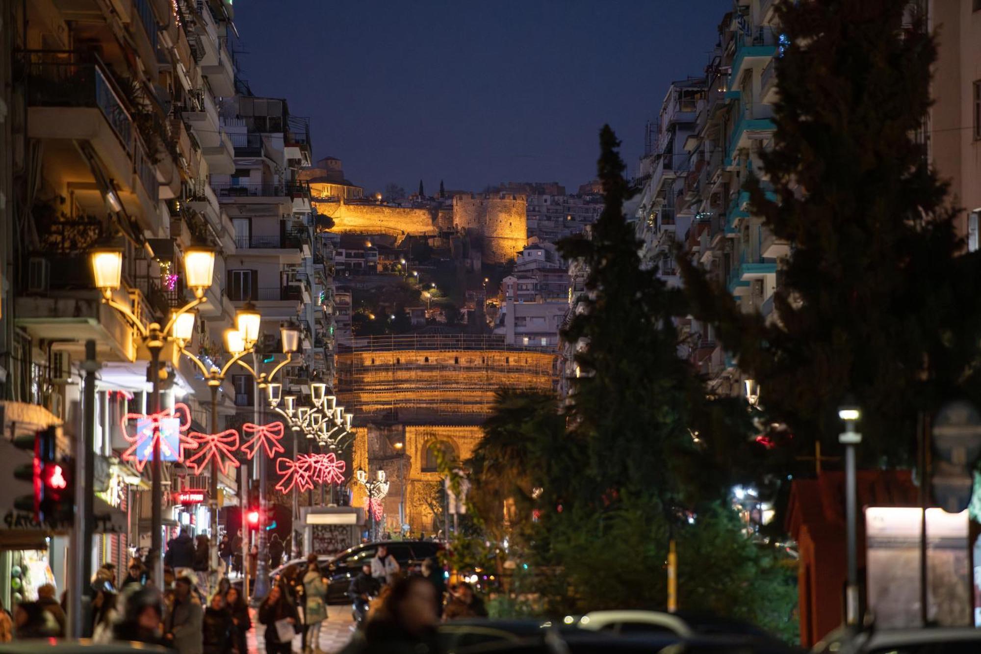 Άνεση Και Ευκολία, Σπίτι Συκιές. Apartment เทสซาโลนิกิ ภายนอก รูปภาพ
